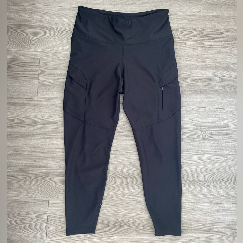 Old Navy High-Waisted PowerSoft 7/8-
Length Cargo Leggings